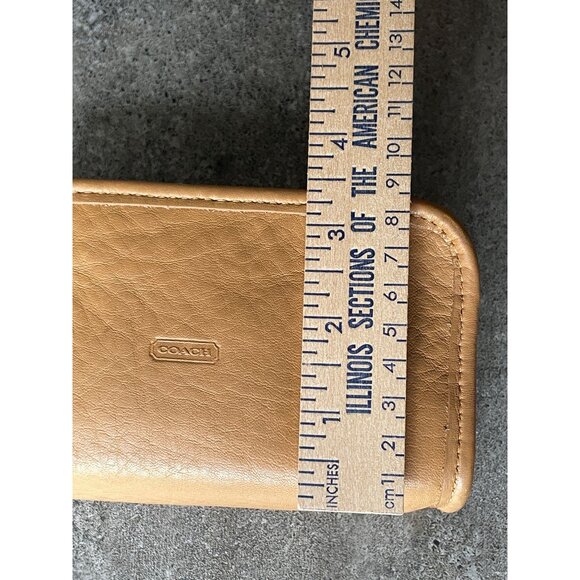 Vintage Coach Chubby Case Camel Embossed Leather With Mirror Cosmetic Travel - Picture 11 of 11